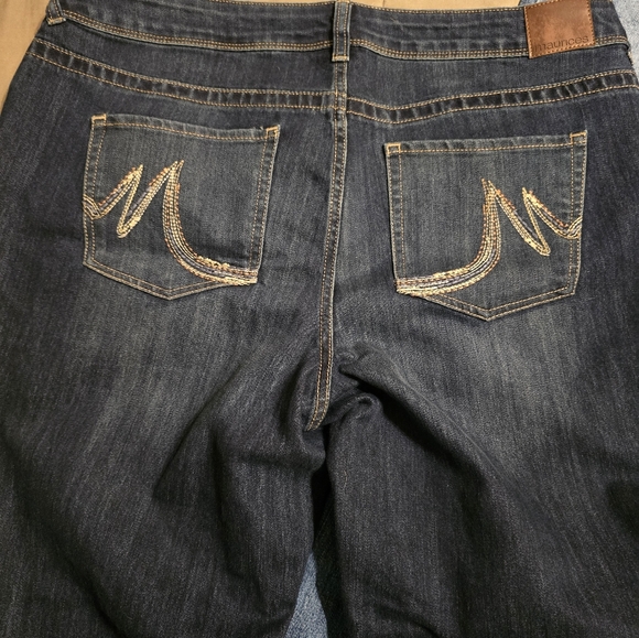 Women's size 16 jeans - Picture 4 of 8